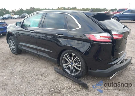 2021 Ford Edge Titanium z USA, uszkodzony, nr VIN 2FMPK3K96MBA18251